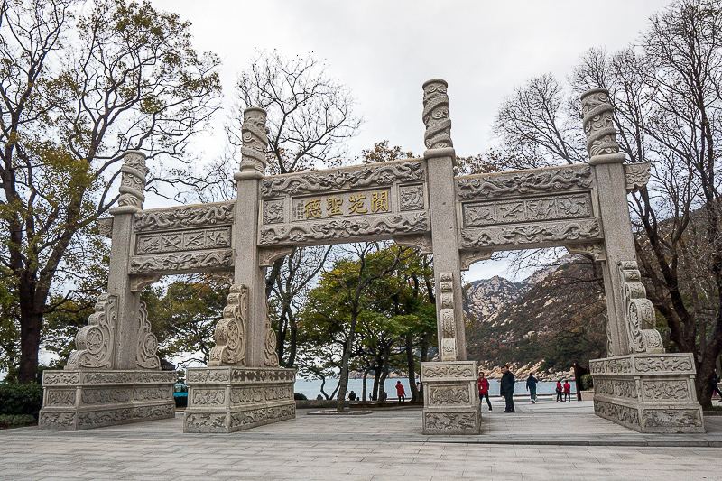 青岛火车站怎么选